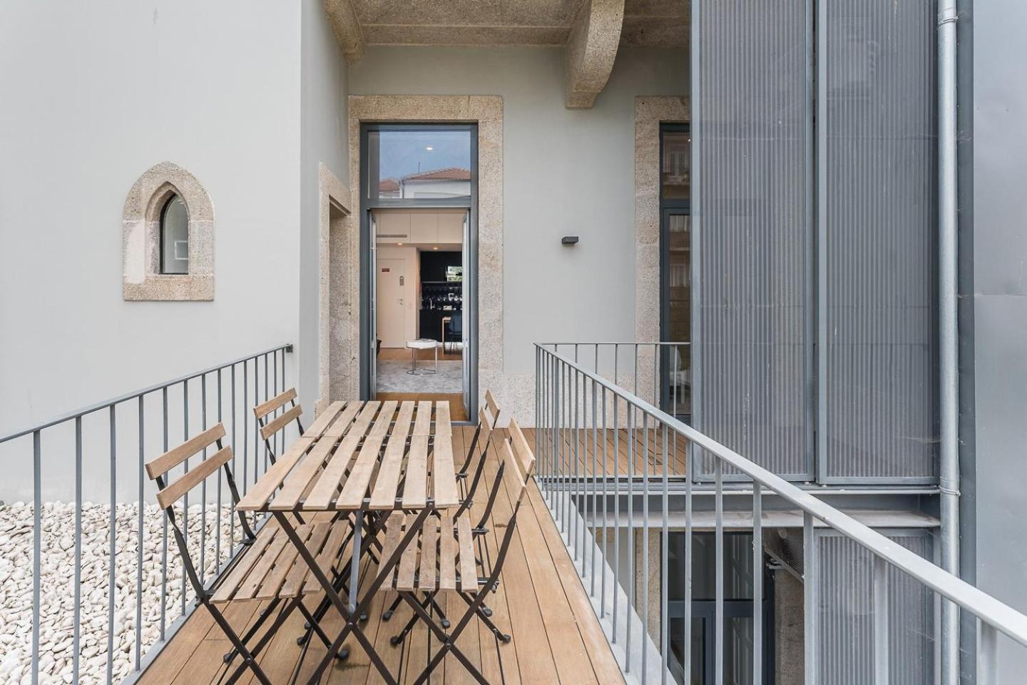 Mompilher Apartments Porto Exterior photo